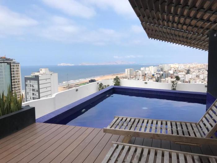 Albano, Ocean view and pool near Miraflores and airport