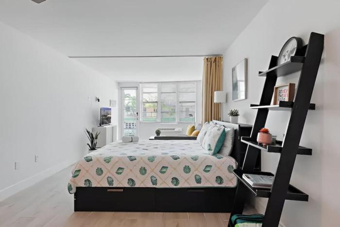 North Shore Oasis - Steps to Miami Beach Bliss