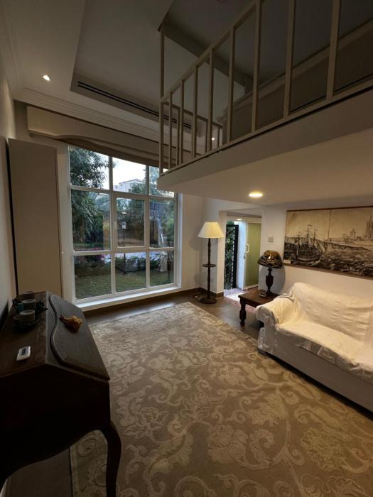 silent apartment cozy and fully furnished