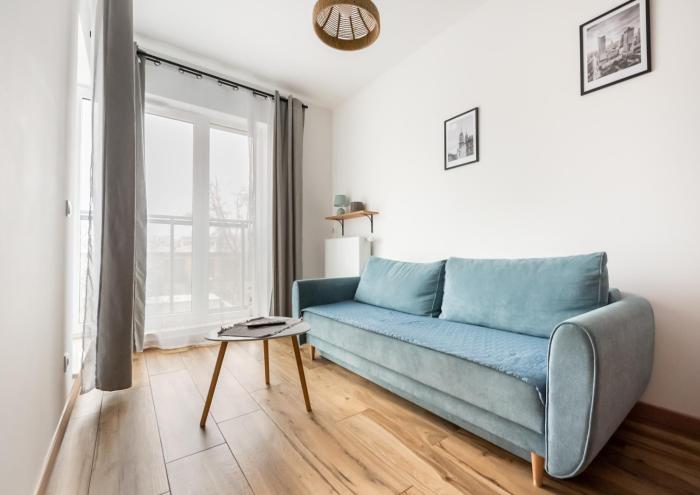 Wola Homely Apartment #88 by BookingHost