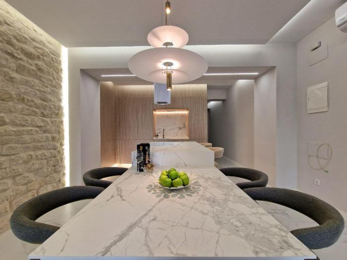 LUXURY IN "PLAZA LUCEROS" in the heart of the city & beach