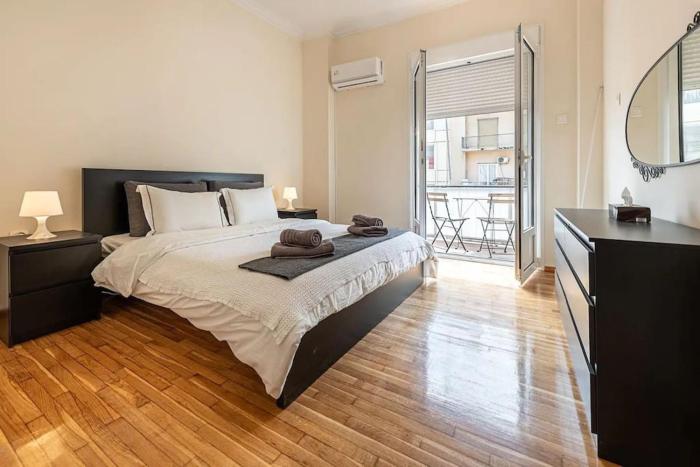 kerameikos 2 bedroom apartment