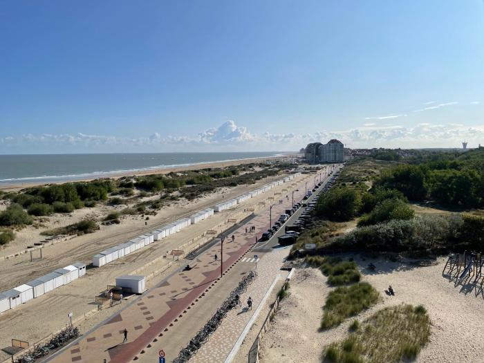 Spacious 3 bedroom apartment with seaview in Knokke-Heist