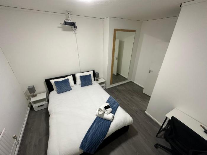 Unique Double Bedroom