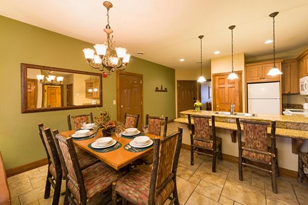 2BR Westgate Resort Sleeps 10 - Smoky Mtn Condo with Free Water Park