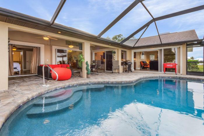 LAKE LIVING! BREATHTAKING VIEW! - Kayaks and Heated Pool - Villa Lake Life - Roelens