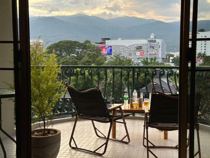 Nimman,shopping area,Mountain view,convenient