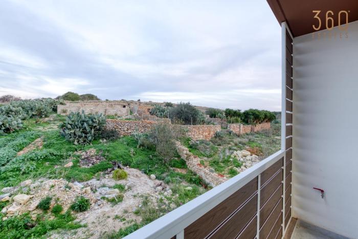 Beautiful 3-bed home with Greenery Views in Mgarr by 360 Estates