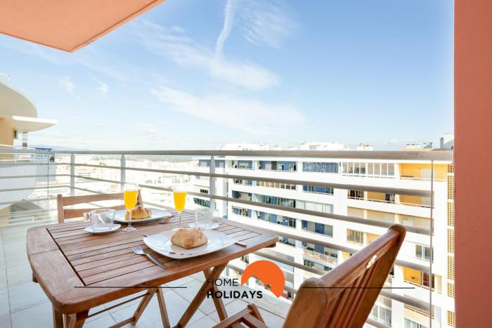 #199 Flamingo 1108 by Home Holidays