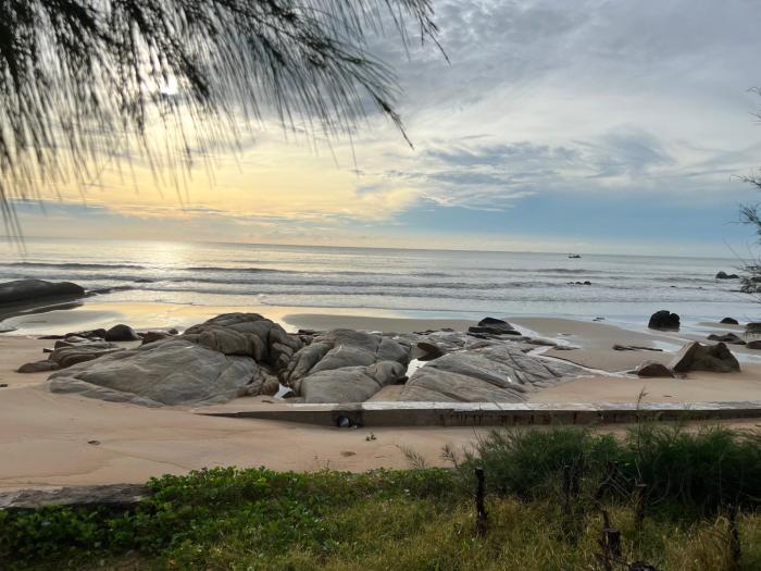 Villa biển Oceanami B805 - Ô tô đậu trước cửa nhà