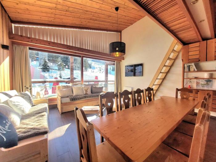 Appartement spacieux 9 pers. · Ski aux pieds · Wifi inclus - FR-1-346-553