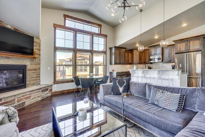 Stunning Mtn Views! All-Season Heber City Condo