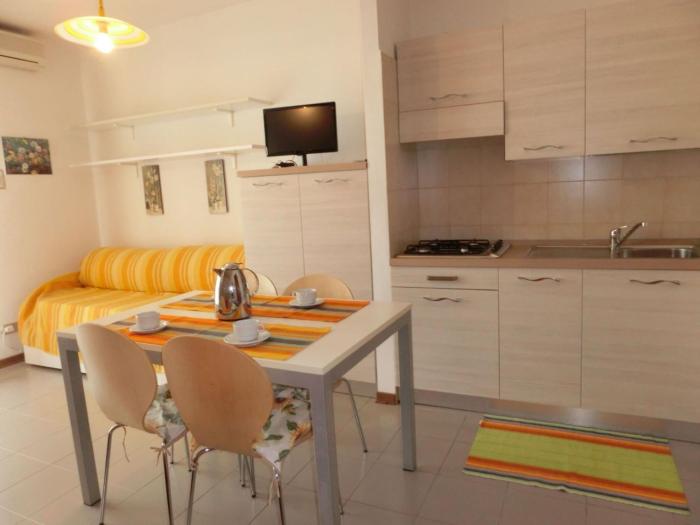 Coastal comfort in a cozy studio seaview studio