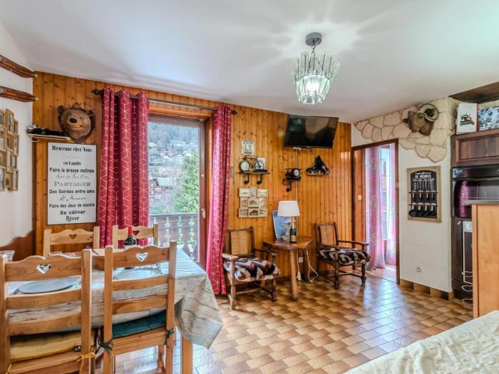 Appartement cosy à Morzine, parking inclus, proche des pistes - FR-1-754-65