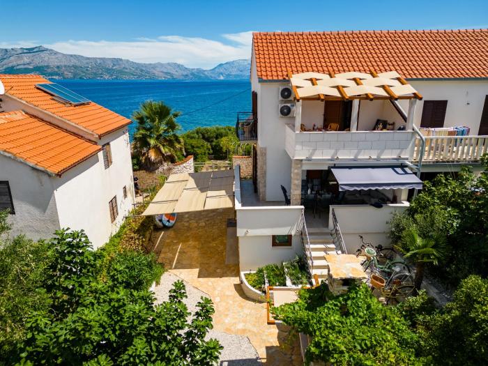 Holiday Home Dalmatinka - 20m From the Beach