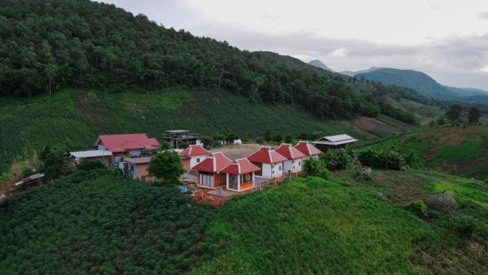 Lanlom Cafe&Huaikon Homestay