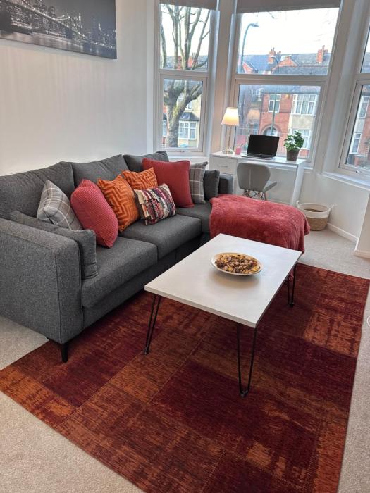 Cosy 2 bed flat, Wi-Fi Netflix, Free Parking