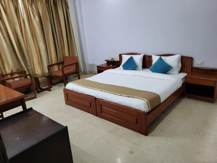 Manor Inn Suites Super Deluxe Room