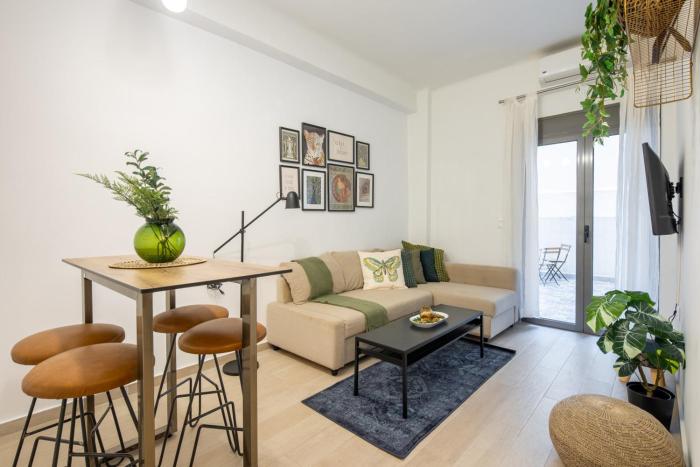 Zappa 2-Bedroom Apartment in Athens