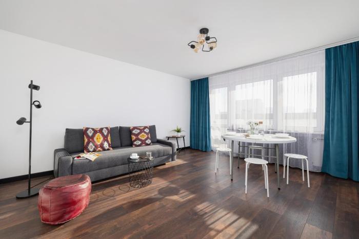 Comfortable Two-Bedroom Apartment Strzelców by Renters