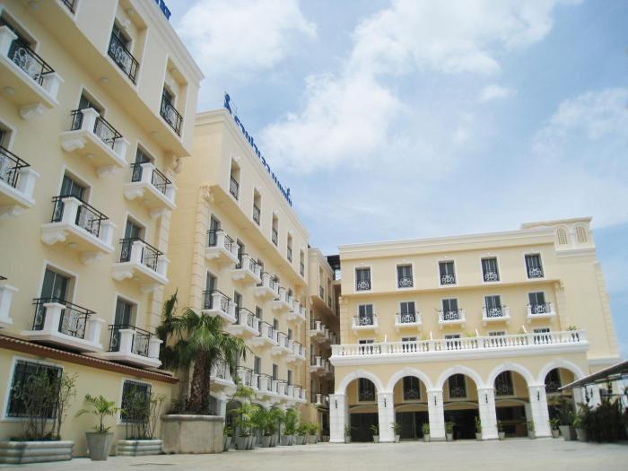 Rafael Hotel and Mansion Bangkok