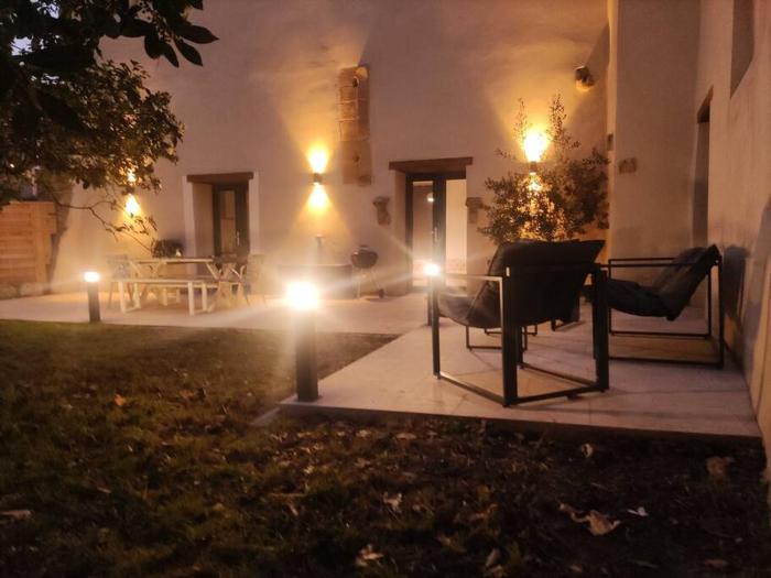 Maison de ville avec jardin, proche vignoble