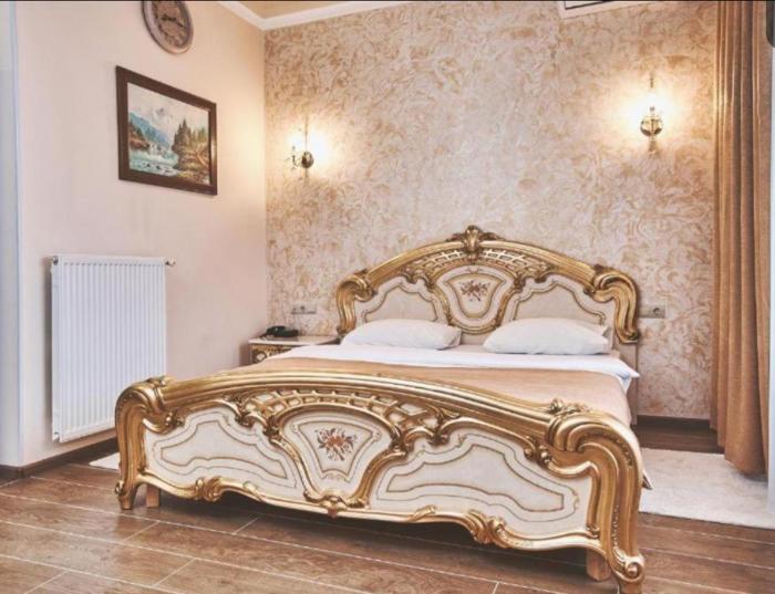 Готель Ангел на Великій Кільцевій