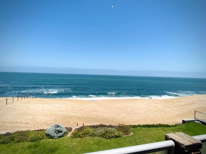 Beachfront 3 bedroom house