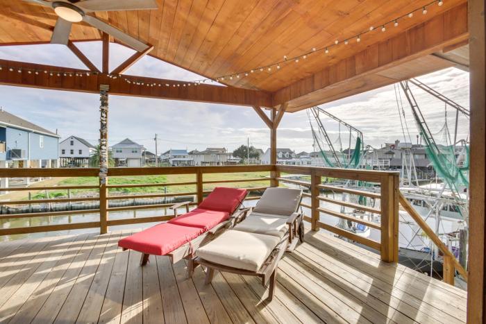 Private Dock, Lanai: Bayou Retreat in Barataria!