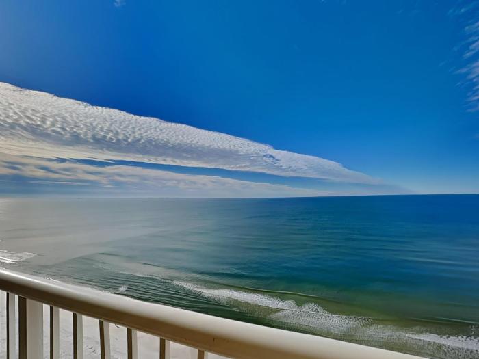 Majestic Beach Towers II #2005