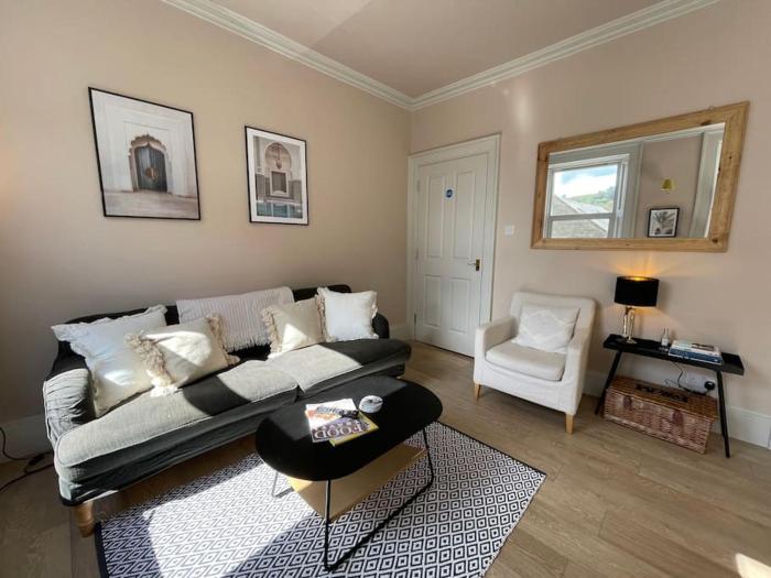 Bijou apartment in the heart of Melrose