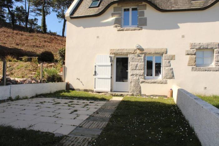 701 - Maison face à la plage au domaine de LANRUEN, à Erquy