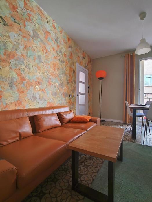 Best flat in center near to sea