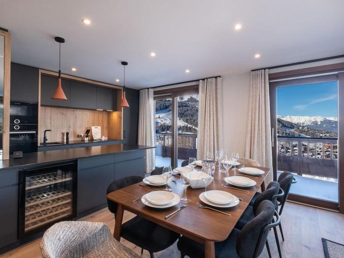 Spacieux 4 chambres à Courchevel avec parking et wifi - FR-1-563-136