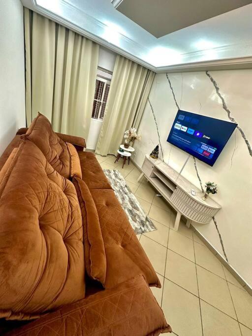 Apartamento 5 a 4 min da Basílica
