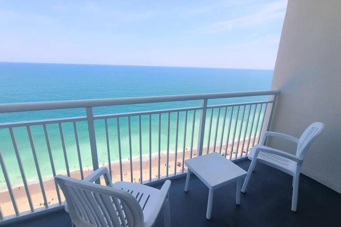NEW! Carolinian 22 OF Master Free Parking & Wi-fi