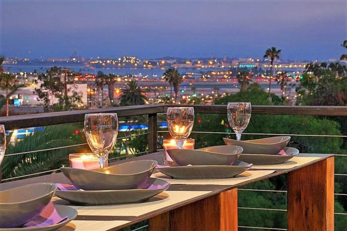 New! Luxury 5BR, WArcade, Sauna, Views, Fire Pit!