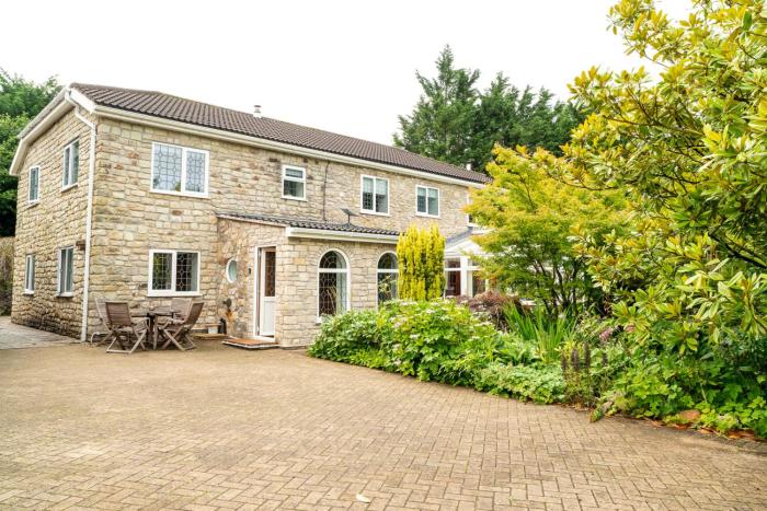 Luxurious Country Retreat in Winford