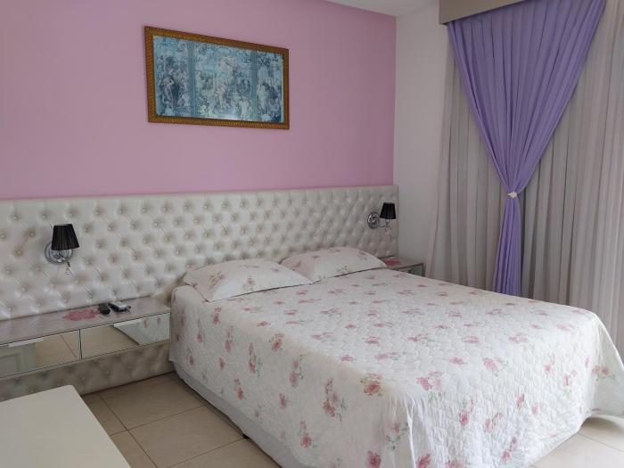 Suíte confortável para casal ou 2 mulheres com cozinha