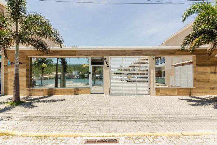 Condomínio a beira do Canal de Cabo Frio - CFR