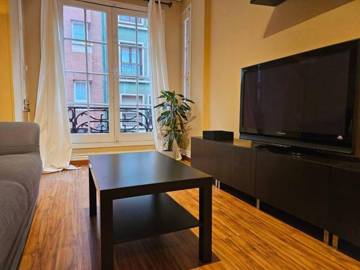 135B1 Coqueto apto en Gijon by R2R Consulting