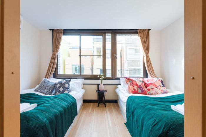 TORA HOTEL Tokyo Ueno 寅ホテル 上野 C