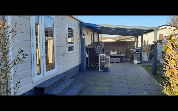 Chalet Olive im Park De Veerstal