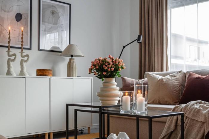 Simple studio in trendy Södermalm - construction work