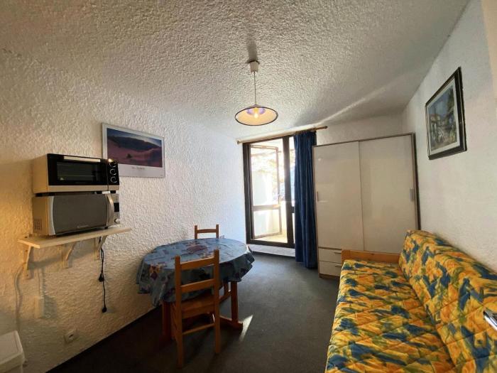 Résidence Hauts De La Vanoise - VAL THORENS location: studio pour deux personnes centre station MAE-9120