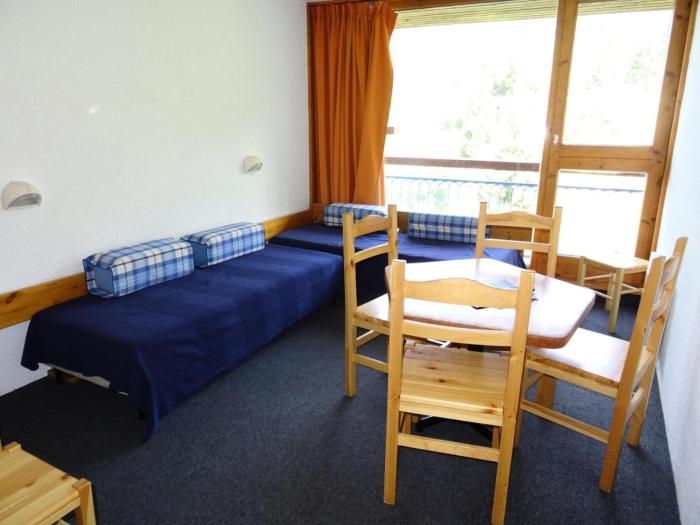 Résidence Pierra Menta - Studio 5 personnes proche des pistes et des commerces dans le village du Charvet à Arc 1800 MAE-1736