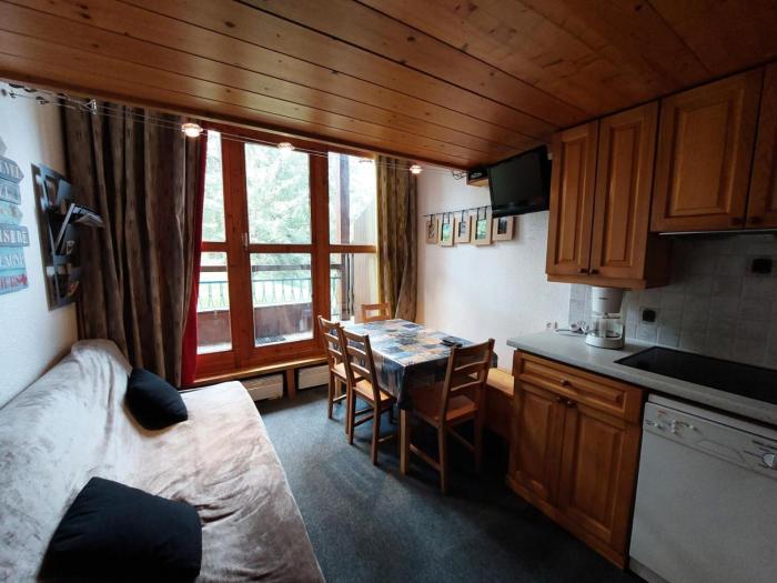 Résidence Mirantin 2 - Duplex pour 4 personnes proche des pistes et des commerces - Résidence calme dans le village de Charmettogerà Arc 1800 MAE-1980