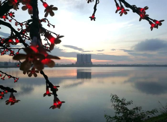 Puchong WindyLakeViewStayCation3R2B AT D Island