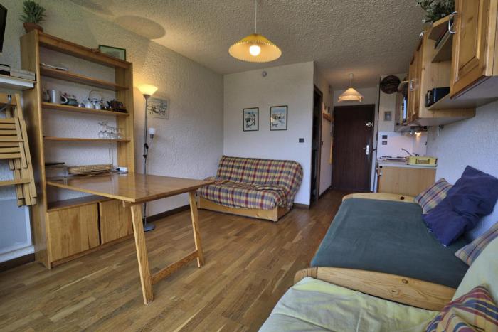 Résidence Les Alpages - Studio skis aux pieds dans une résidence avec piscine extérieure et tennis MAE-2824