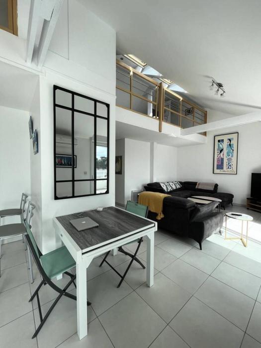 Résidence Le Rocher - Appartement duplex avec vue sur les toits du val andré MAE-5384